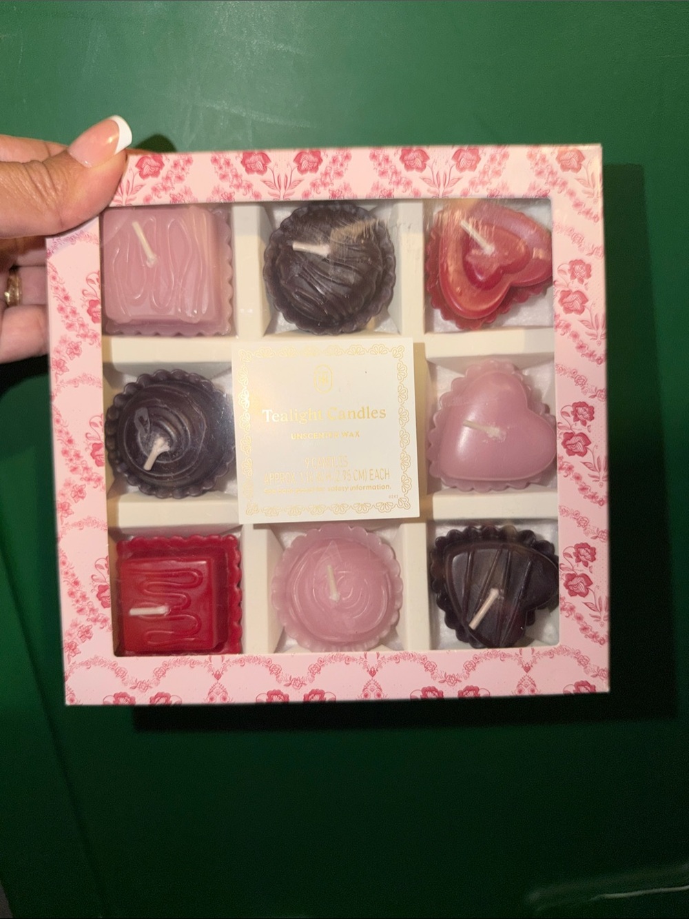 Assorted Pink & Red Decorative Tealight Candle Set